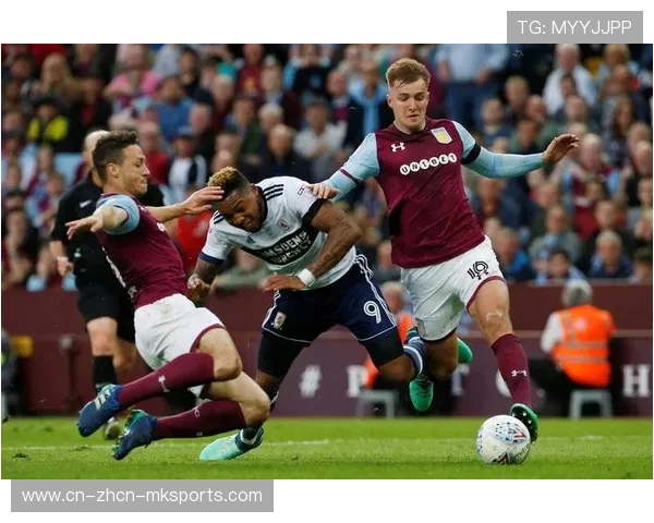 阿斯顿维拉2-1力克曼联,主场九连胜继续施压榜首 阿斯顿维拉2-1力克曼联,主场九连胜继续施压榜首