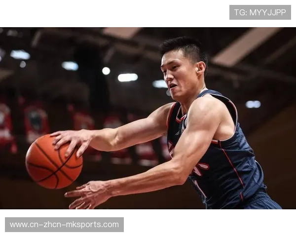 更衣室内,退役老将球衣高悬,新秀低头系紧鞋带 更衣室内,退役老将球衣高悬,新秀低头系紧鞋带